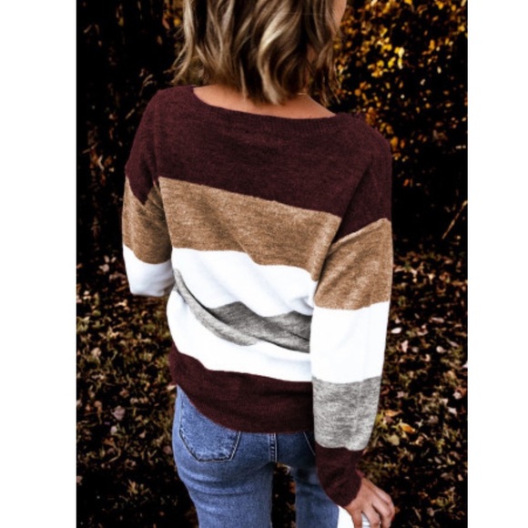 Colorblock Knit Sweater - Picture 2 of 3